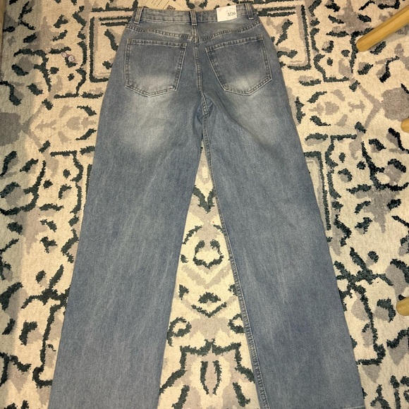 Cali 1850 Light Blue Straight Leg Jeans with Floral Accents - Picture 7 of 11